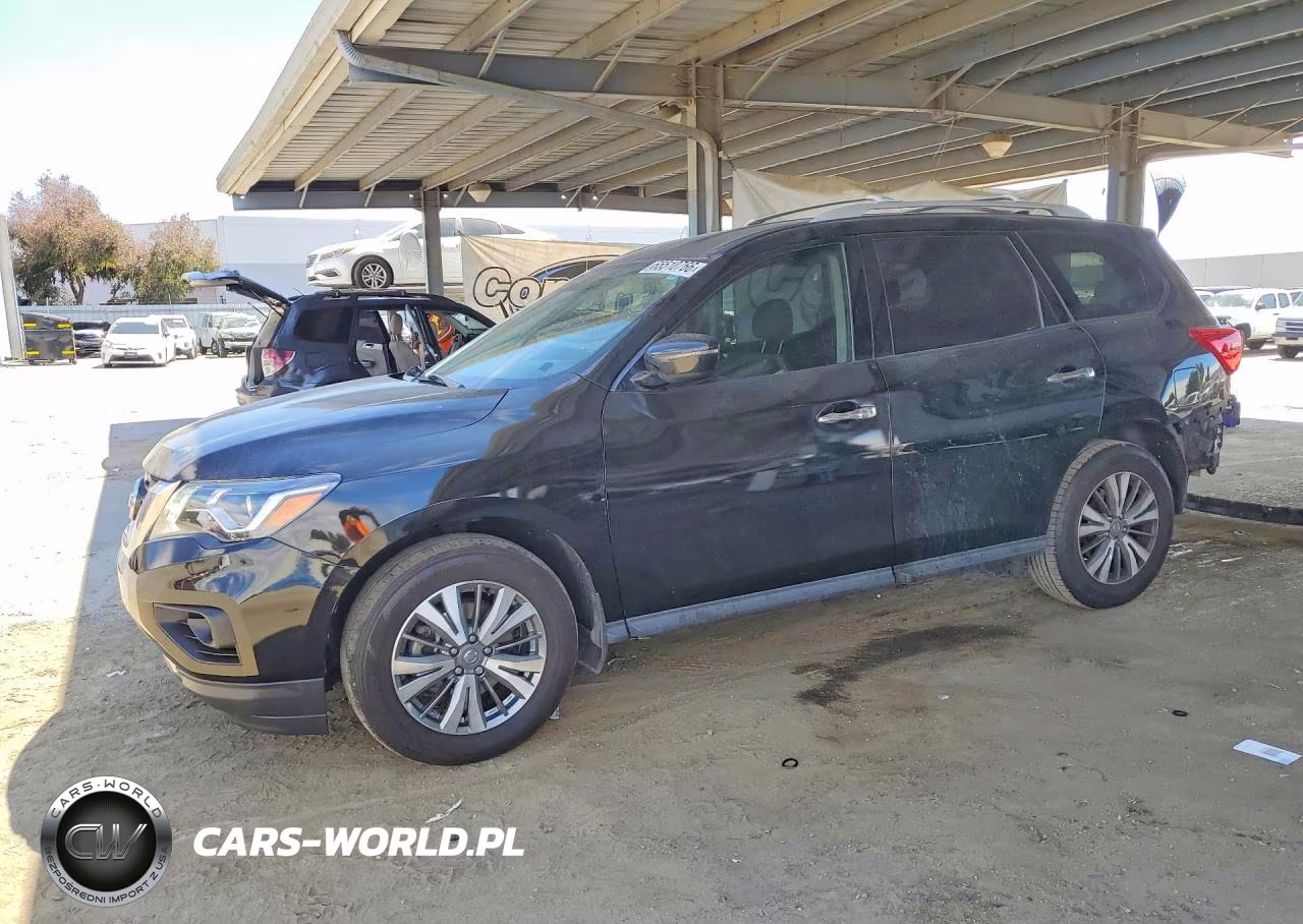 2019 Nissan Pathfinder S