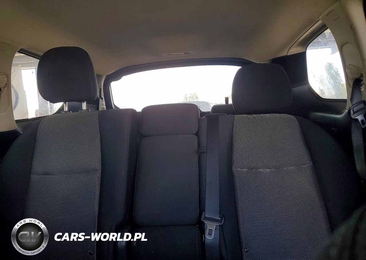 2019 Nissan Pathfinder S VIN:5N1DR2MN1KC648081 - 10