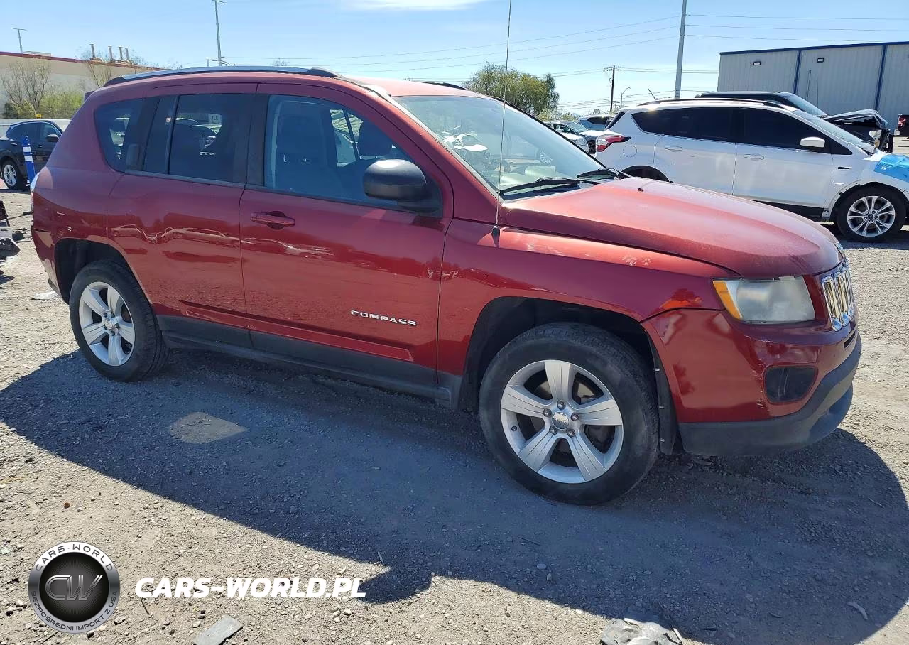 2012 Jeep Compass Sport VIN:1C4NJCBA3CD618212 - 4