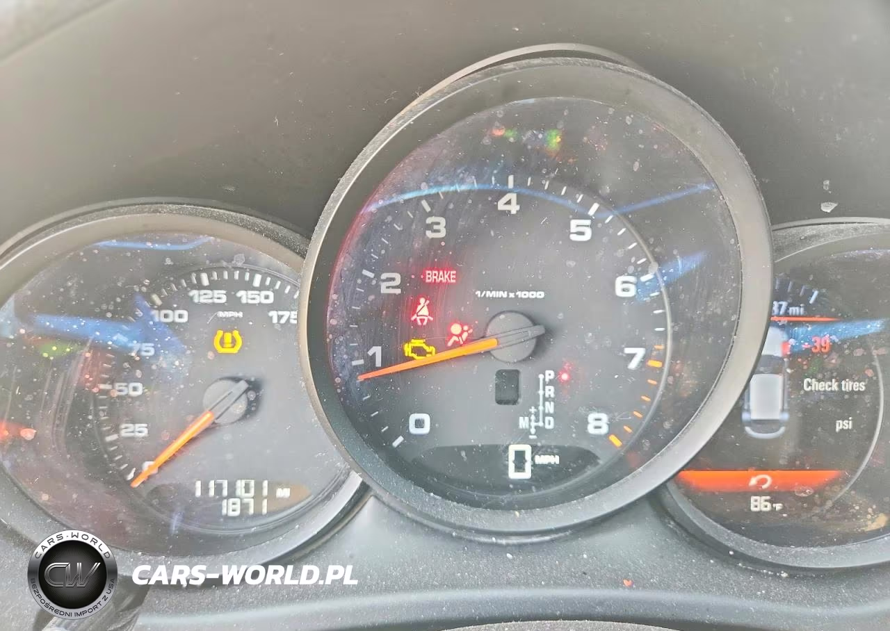 2017 Porsche Macan VIN:WP1AA2A5XHLB07492 - 9