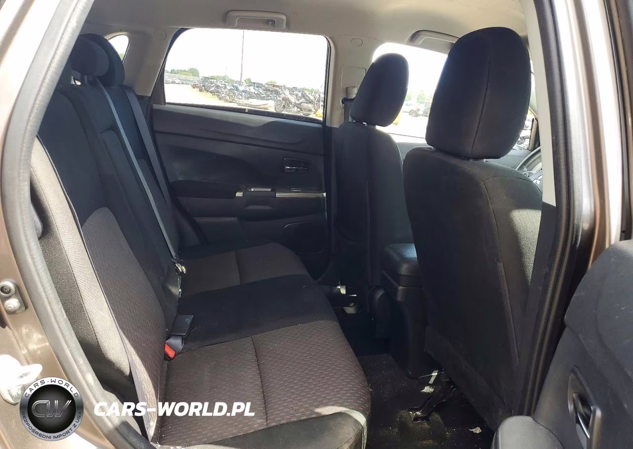 2019 Mitsubishi Outlander Sport Es VIN:JA4AR3AU7KU026646 - 11