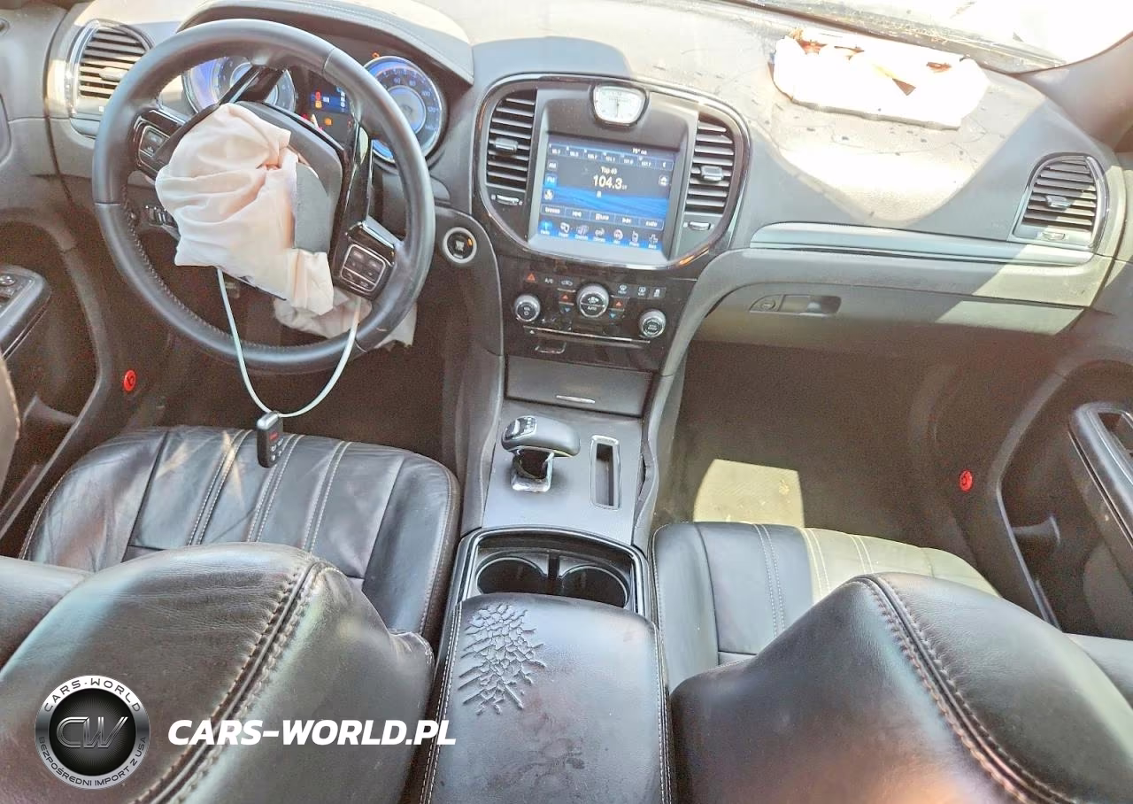2014 Chrysler 300 S VIN:2C3CCABG9EH355535 - 8