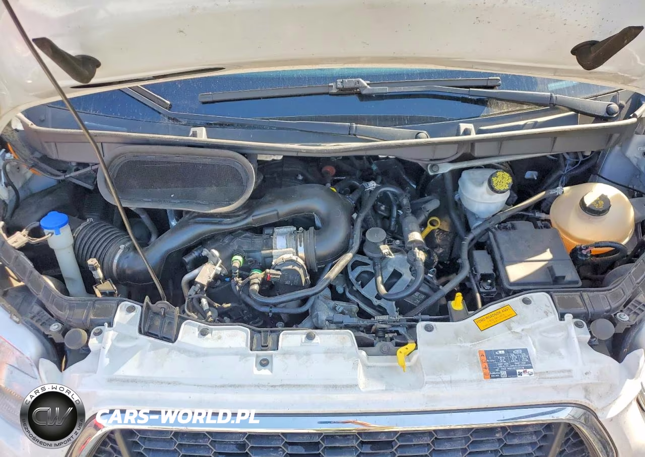 2022 Ford Transit Box Truck VIN:1FDBF6P82NKA07917 - 11