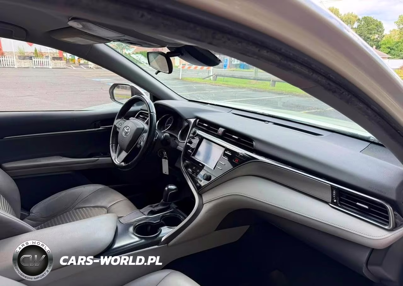 2020 Toyota Camry Se VIN:4T1G11AK6LU346032 - 11