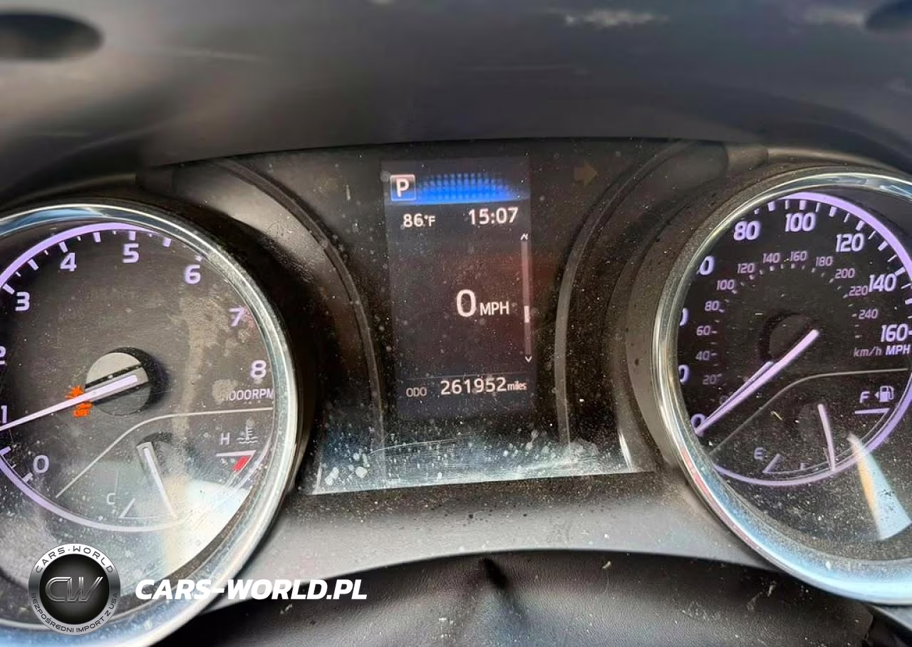 2020 Toyota Camry Se VIN:4T1G11AK6LU346032 - 12