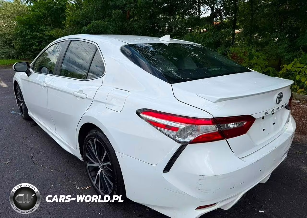 2020 Toyota Camry Se VIN:4T1G11AK6LU346032 - 2