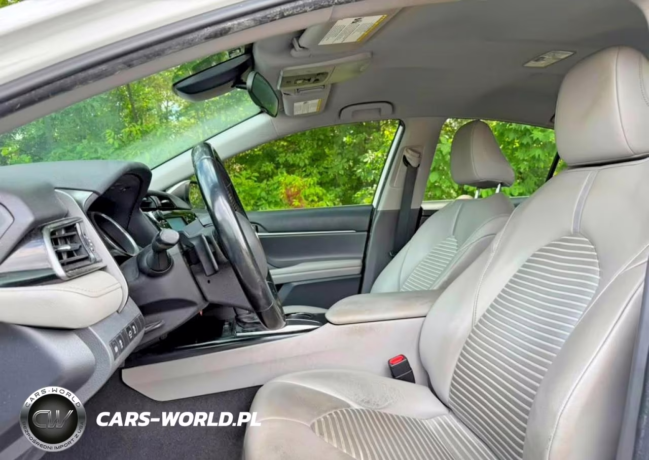 2020 Toyota Camry Se VIN:4T1G11AK6LU346032 - 8