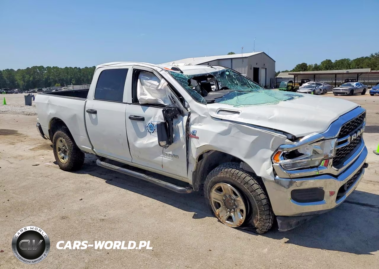 2022 Ram 2500 VIN:3C6UR5CL8NG325418 - 4