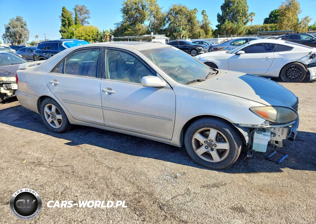 2003 Toyota Camry Se V6 VIN:4T1BF32K93U559787 - 4