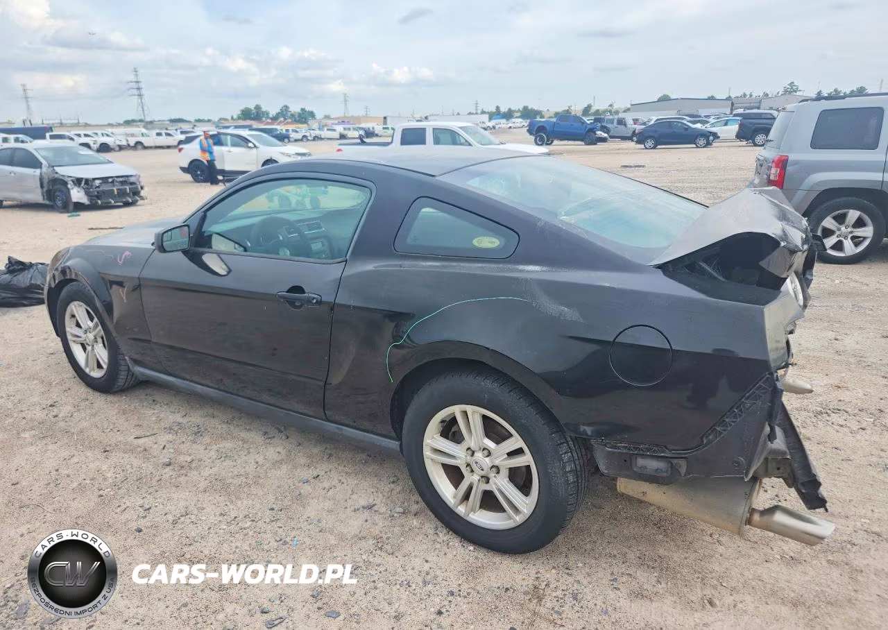2011 Ford Mustang Base VIN:1ZVBP8AM9B5130592 - 2
