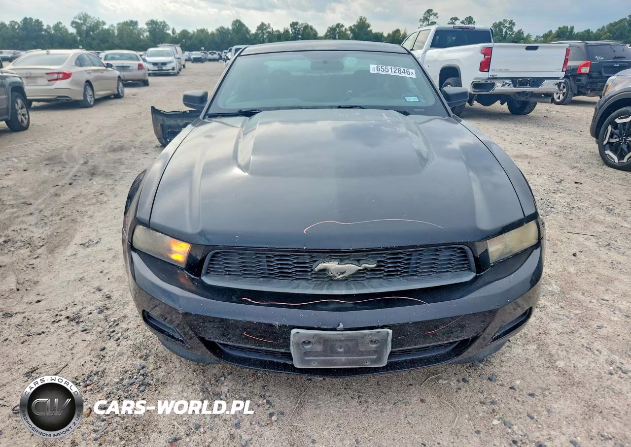 2011 Ford Mustang Base VIN:1ZVBP8AM9B5130592 - 5