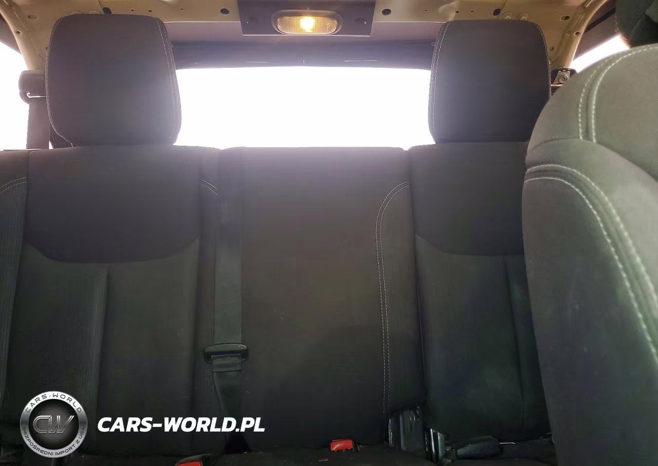 2014 Jeep Wrangler Unlimited Rubicon VIN:1C4BJWFG5EL101375 - 10