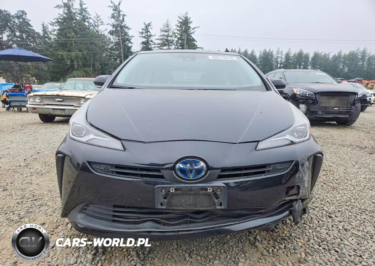 2021 Toyota Prius Xle VIN:JTDKAMFU7M3136623 - 5