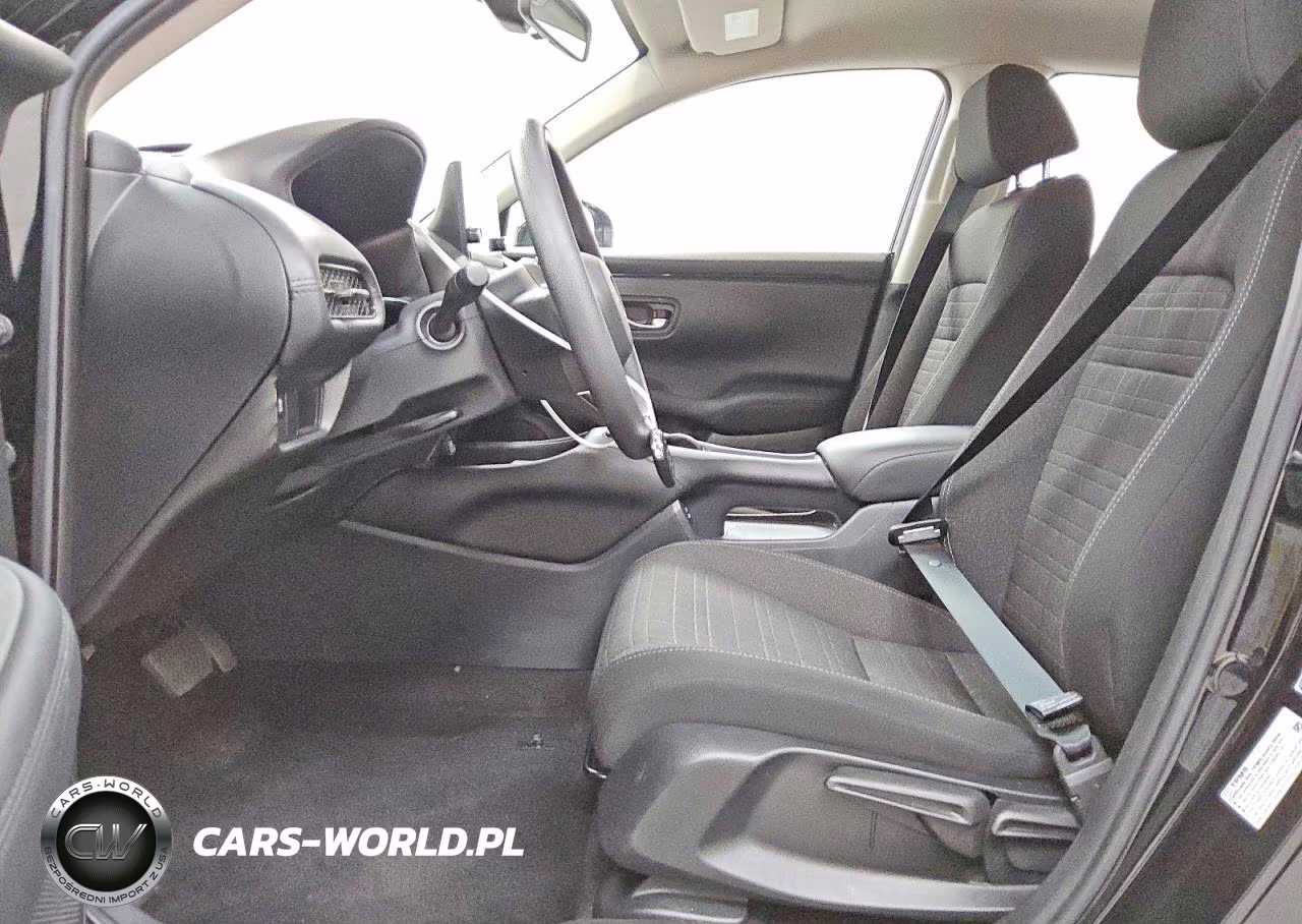 2025 Honda Hr-V Lx VIN:3CZRZ2H33SM777452 - 7