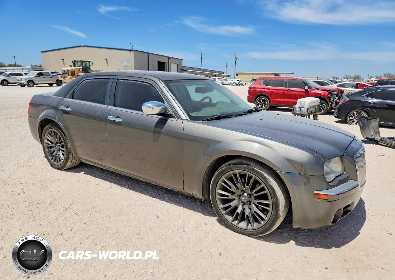 2008 Chrysler 300C VIN:2C3KA63H88H219875 - 4