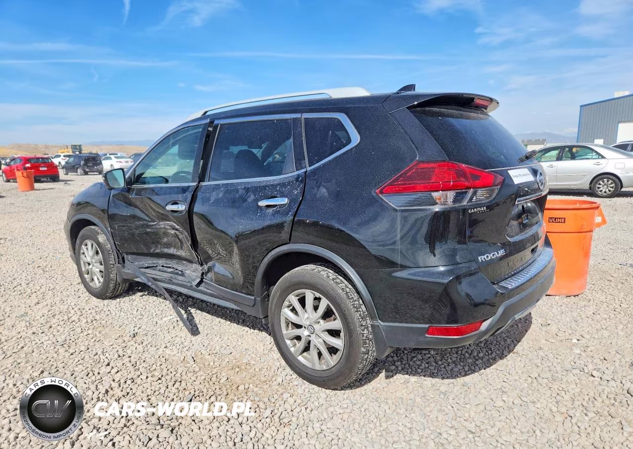2017 Nissan Rogue S VIN:5N1AT2MV4HC884026 - 2