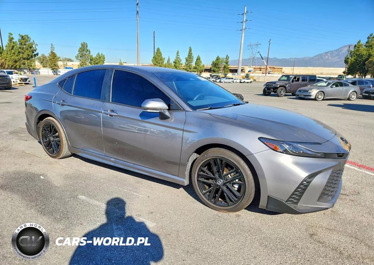 2025 Toyota Camry Se VIN:4T1DAACK7SU620546 - 4