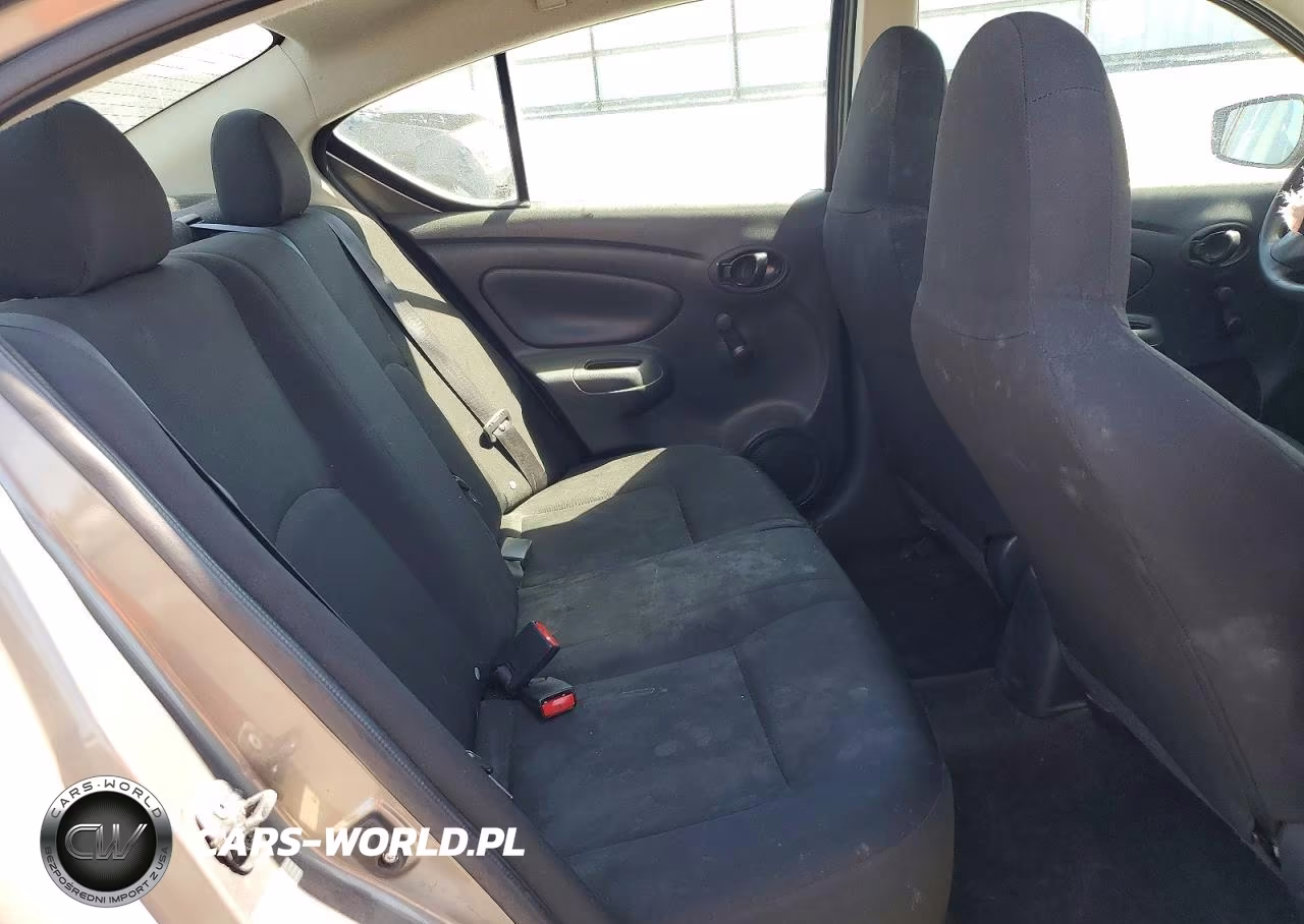 2016 Nissan Versa 1.6 S Plus VIN:3N1CN7AP2GL842275 - 10