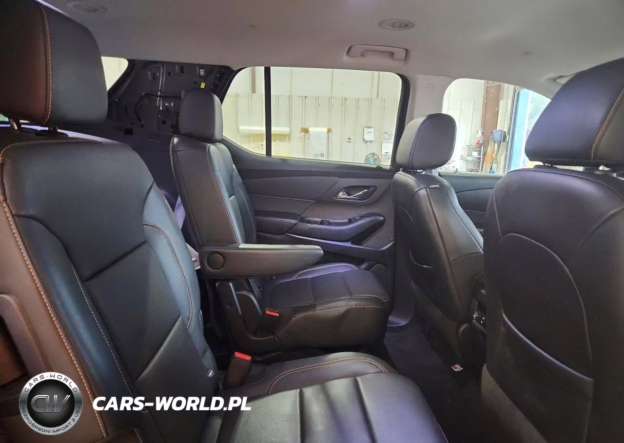 2020 Chevrolet Traverse Premier VIN:1GNERKKW6LJ100960 - 11