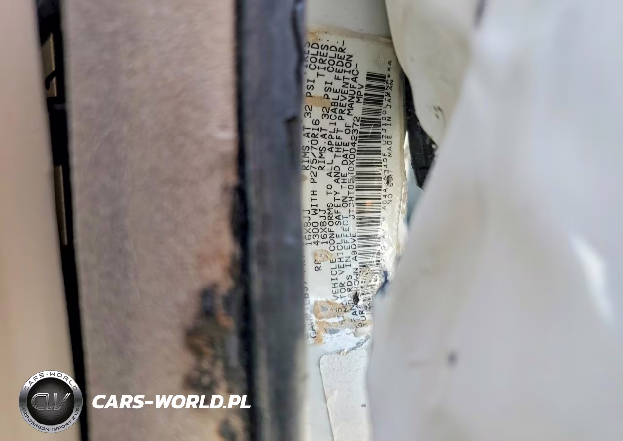 1999 Toyota Land Cruiser Base VIN:JT3HT05J0X0042372 - 12