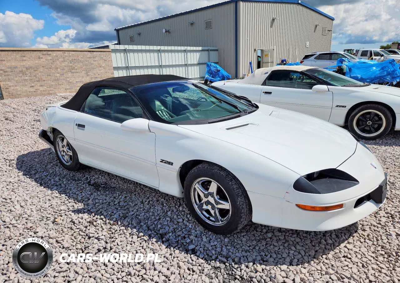 1997 Chevrolet Camaro Z28 VIN:2G1FP32P4V2115779 - 4
