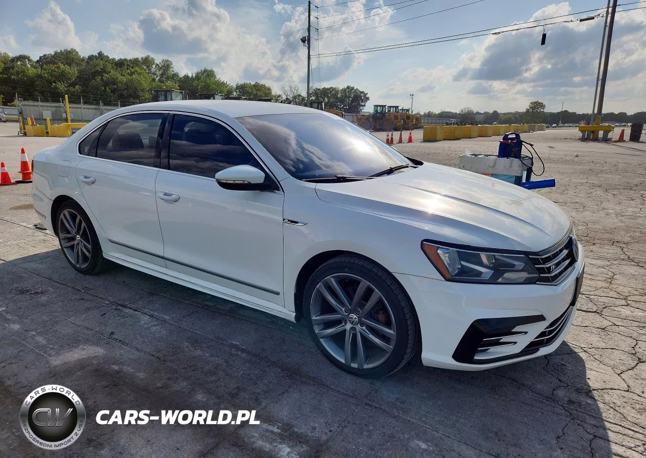 2017 Volkswagen Passat R-Line VIN:1VWDT7A3XHC008947 - 4