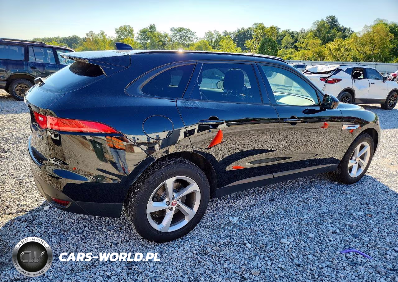 2018 Jaguar F-Pace Premium VIN:SADCJ2FN2JA297913 - 3