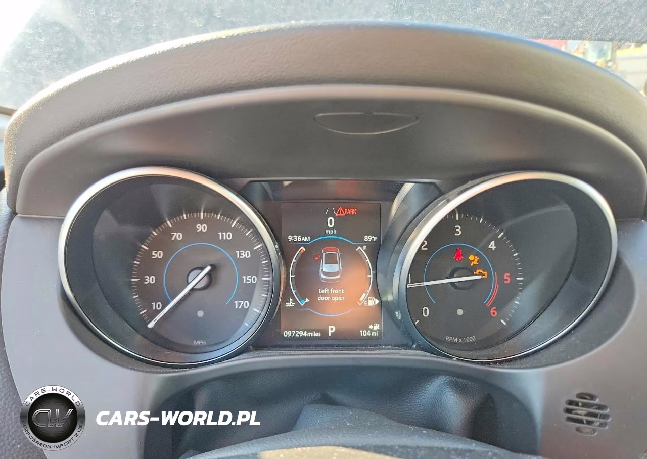 2018 Jaguar F-Pace Premium VIN:SADCJ2FN2JA297913 - 9