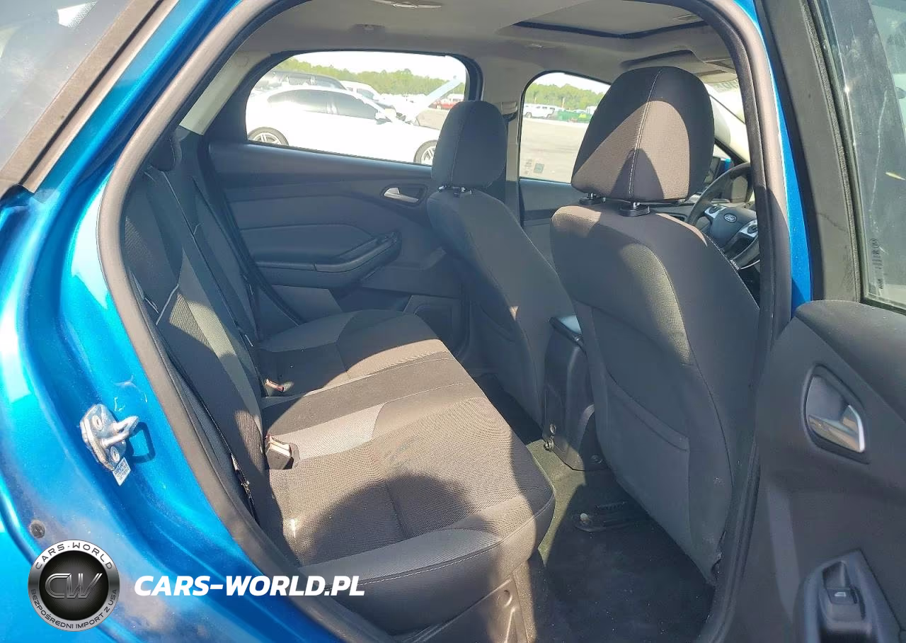 2014 Ford Focus Se VIN:1FADP3F24EL447790 - 10