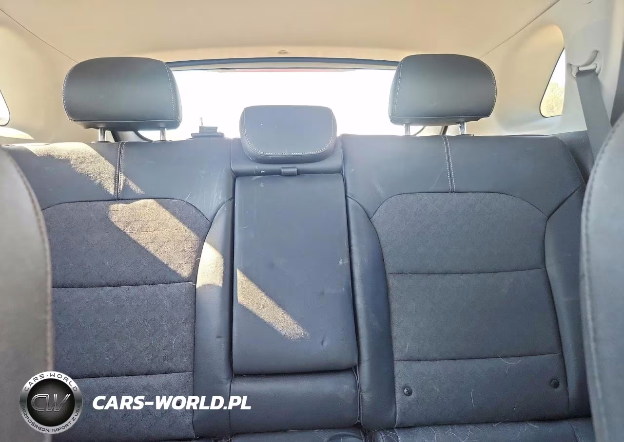 2019 Kia Niro S Touring VIN:KNDCC3LC1K5223486 - 10