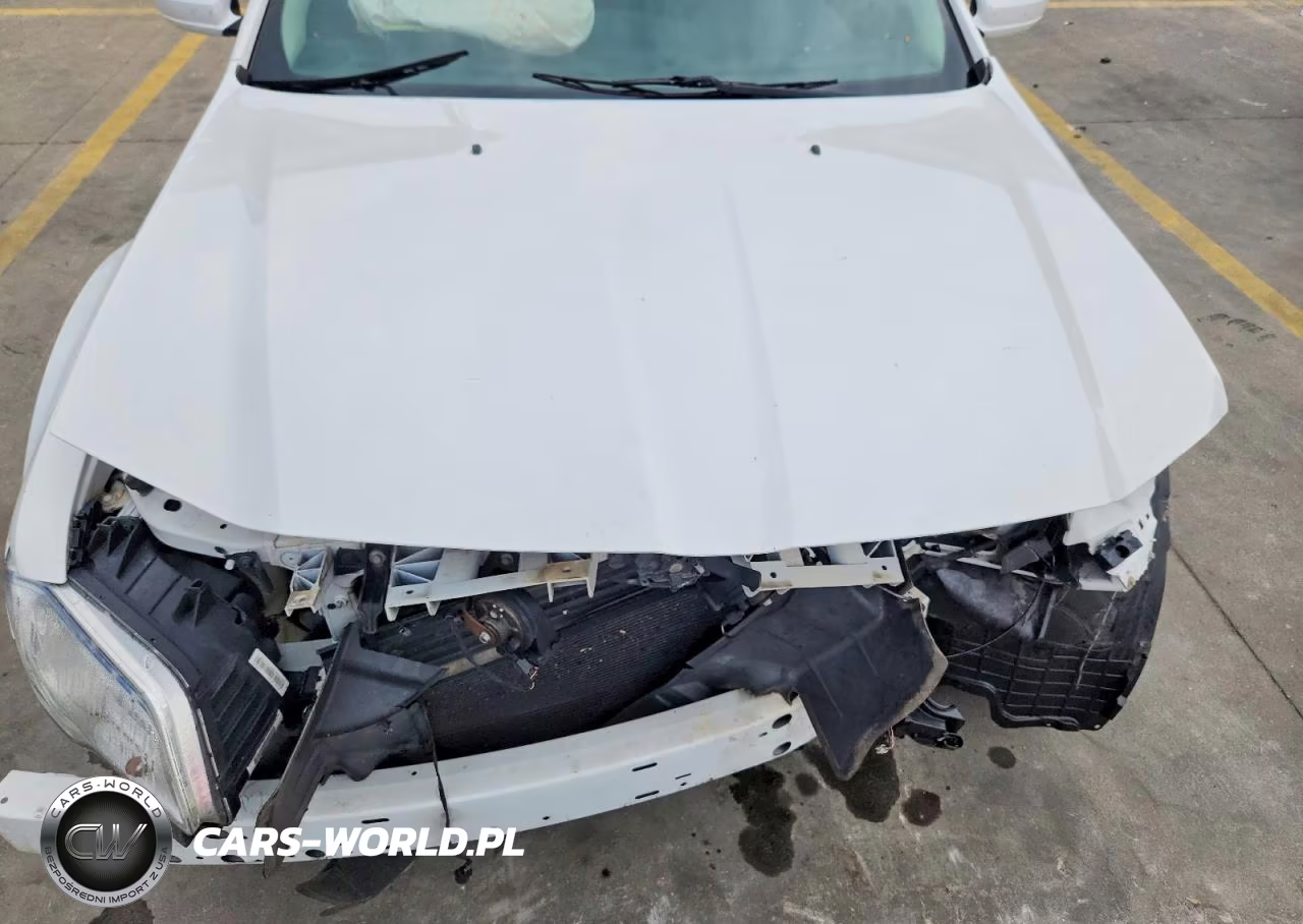 2019 Chrysler 300 Touring VIN:2C3CCAAG0KH727227 - 11