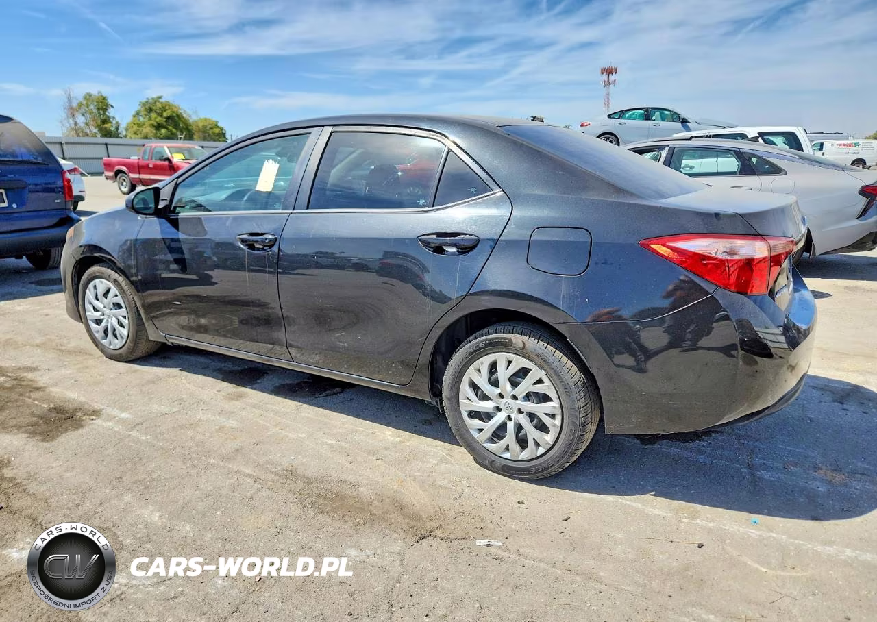 2019 Toyota Corolla Le VIN:5YFBURHE5KP935573 - 2