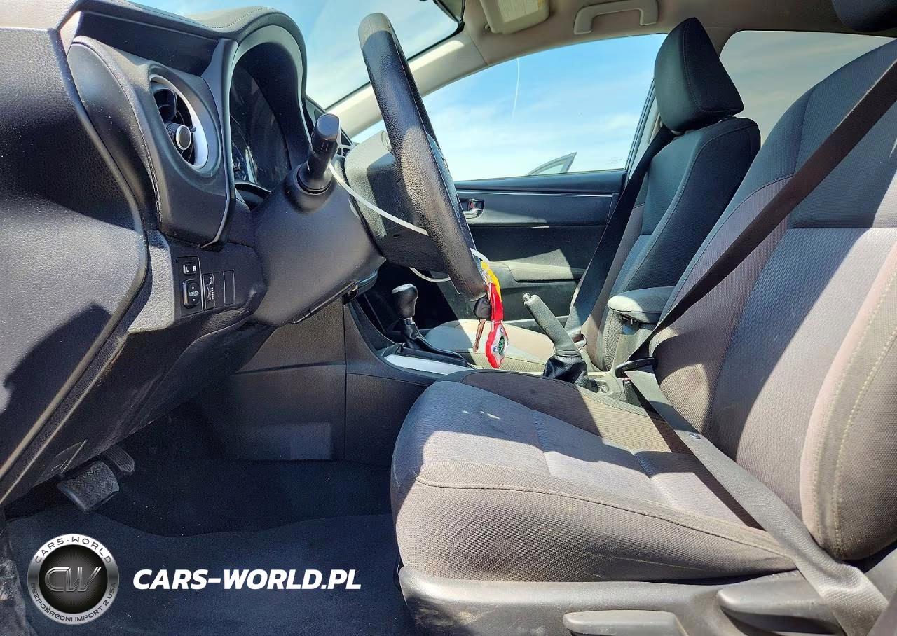 2019 Toyota Corolla Le VIN:5YFBURHE5KP935573 - 7