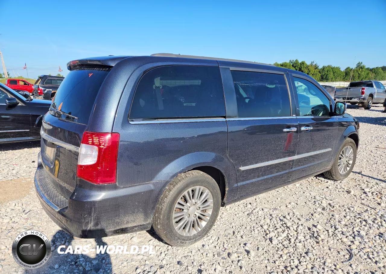 2014 Chrysler Town & Country Touring L VIN:2C4RC1CGXER165340 - 3