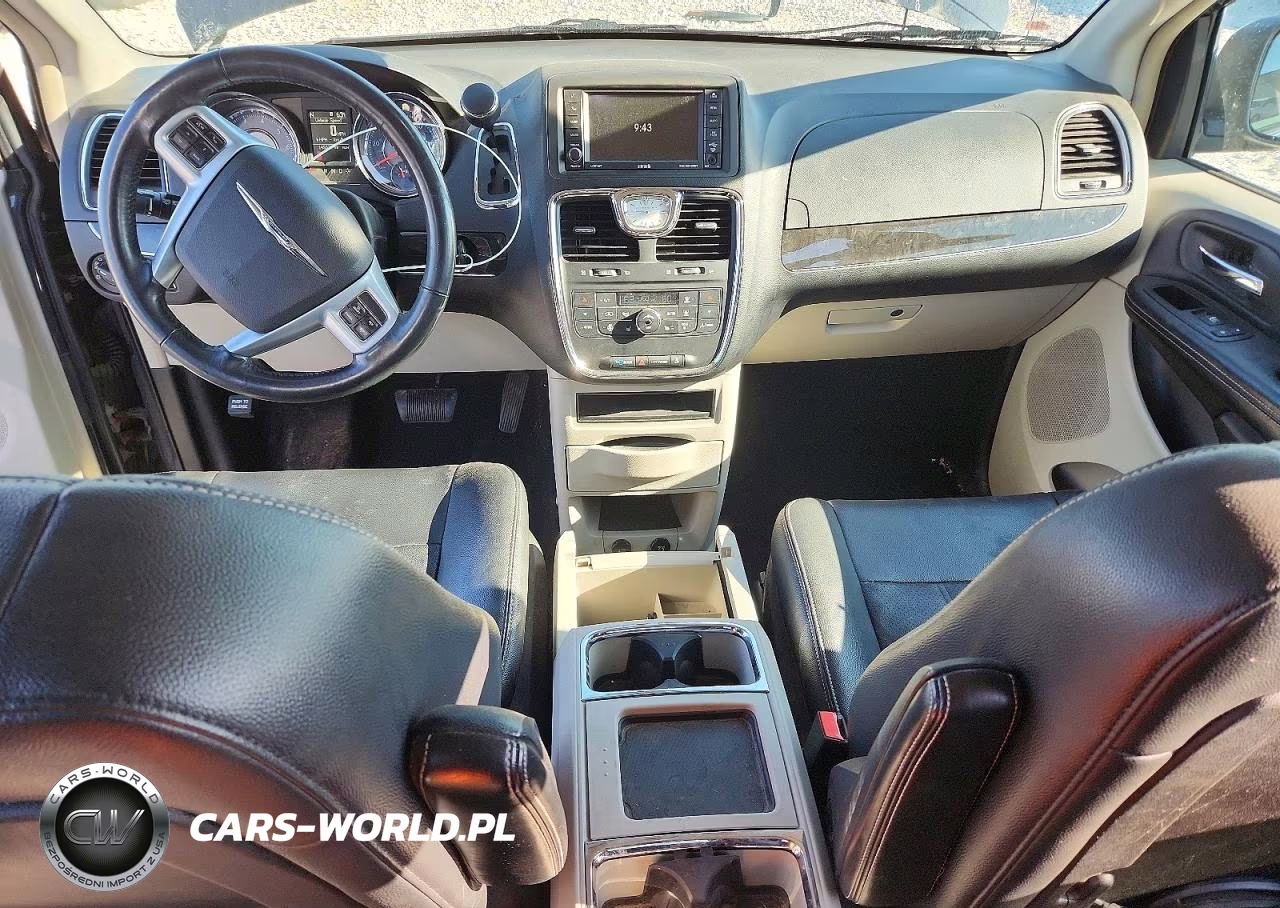 2014 Chrysler Town & Country Touring L VIN:2C4RC1CGXER165340 - 8