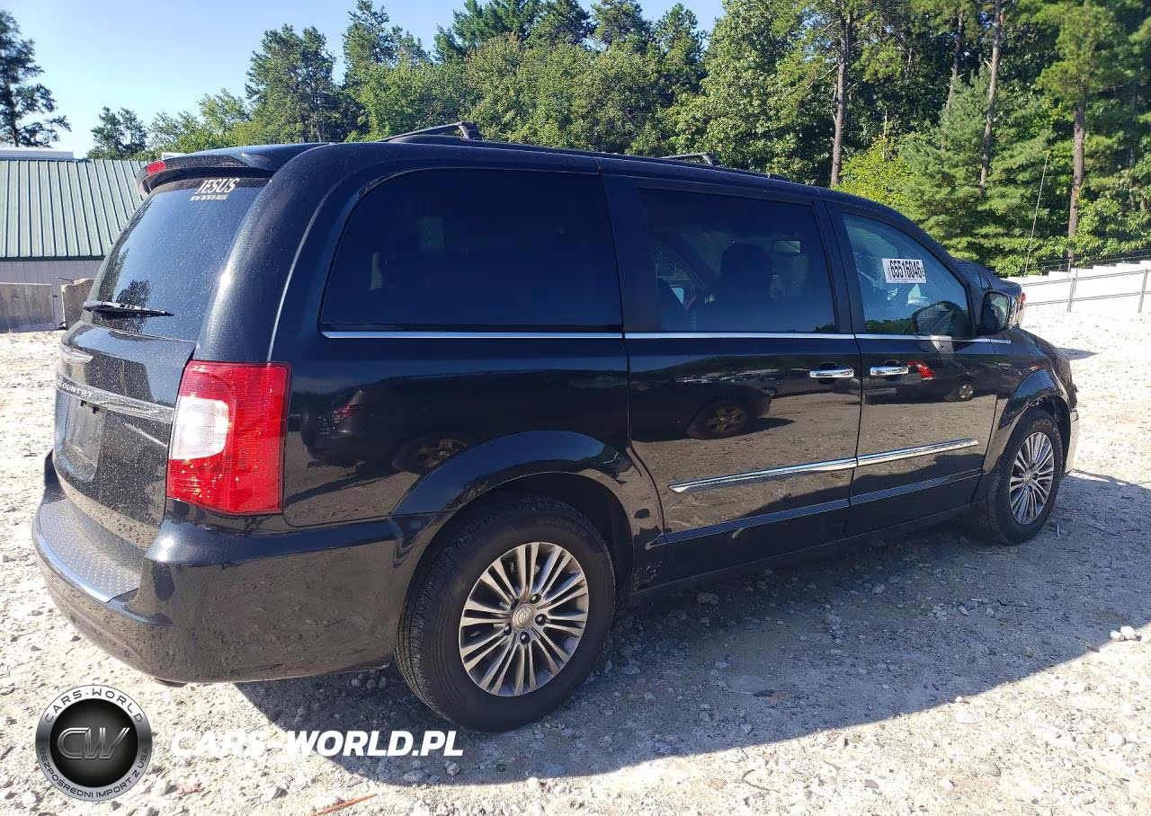 2013 Chrysler Town & Country Touring L VIN:2C4RC1CG4DR510764 - 3