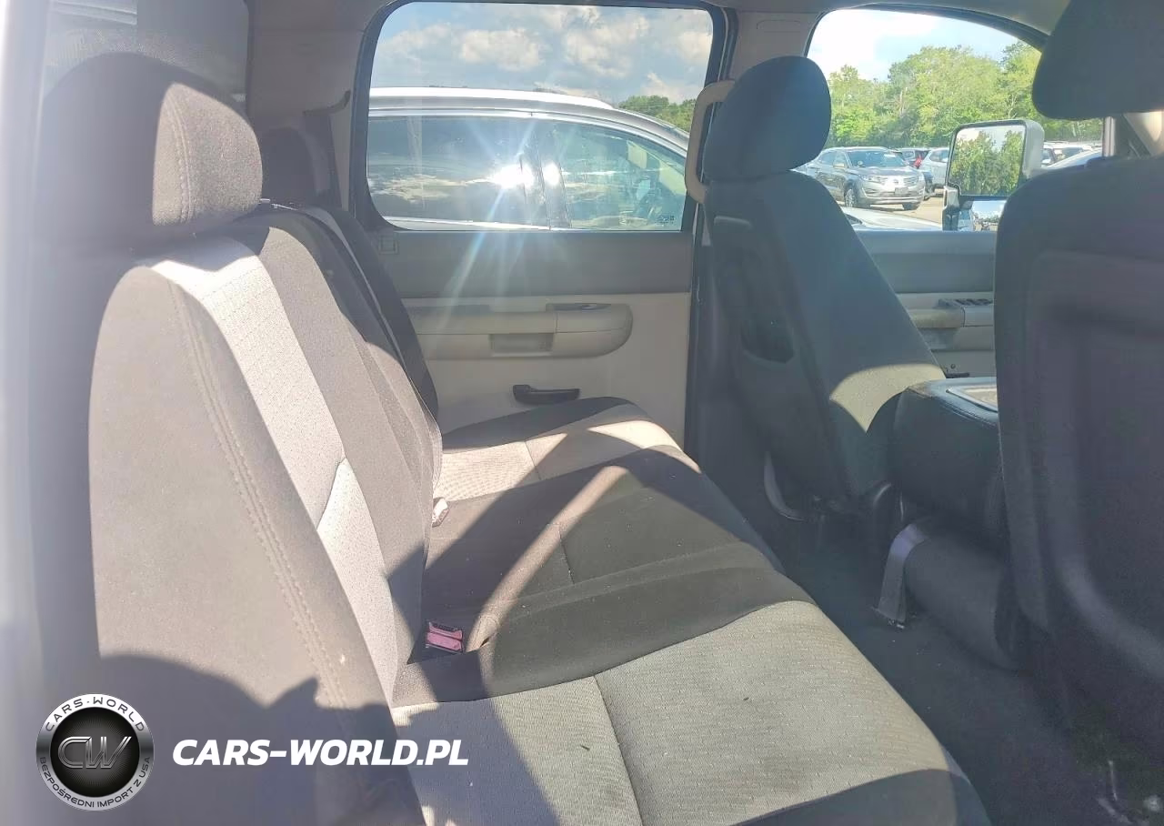 2008 Chevrolet Silverado K1500 VIN:2GCEK13C181115184 - 10