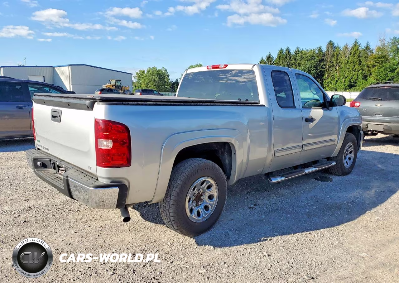 2011 Chevrolet Silverado K1500 Lt VIN:1GCRKSEA3BZ131615 - 3
