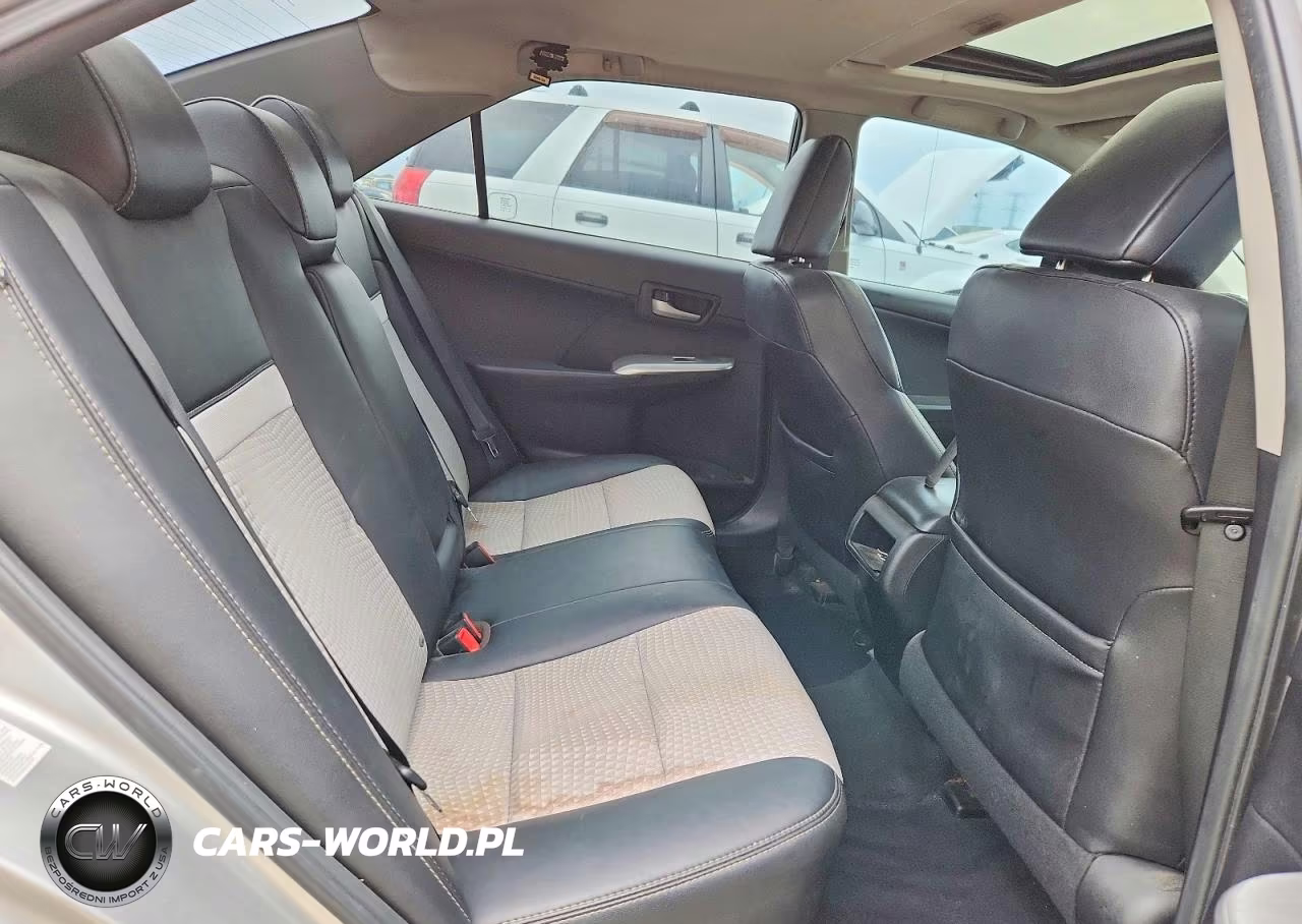 2014 Toyota Camry Se Sport VIN:4T1BF1FK9EU330883 - 10