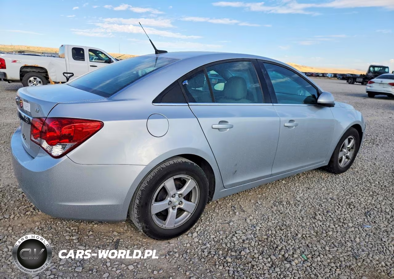2013 Chevrolet Cruze Lt VIN:1G1PC5SB3D7216240 - 3