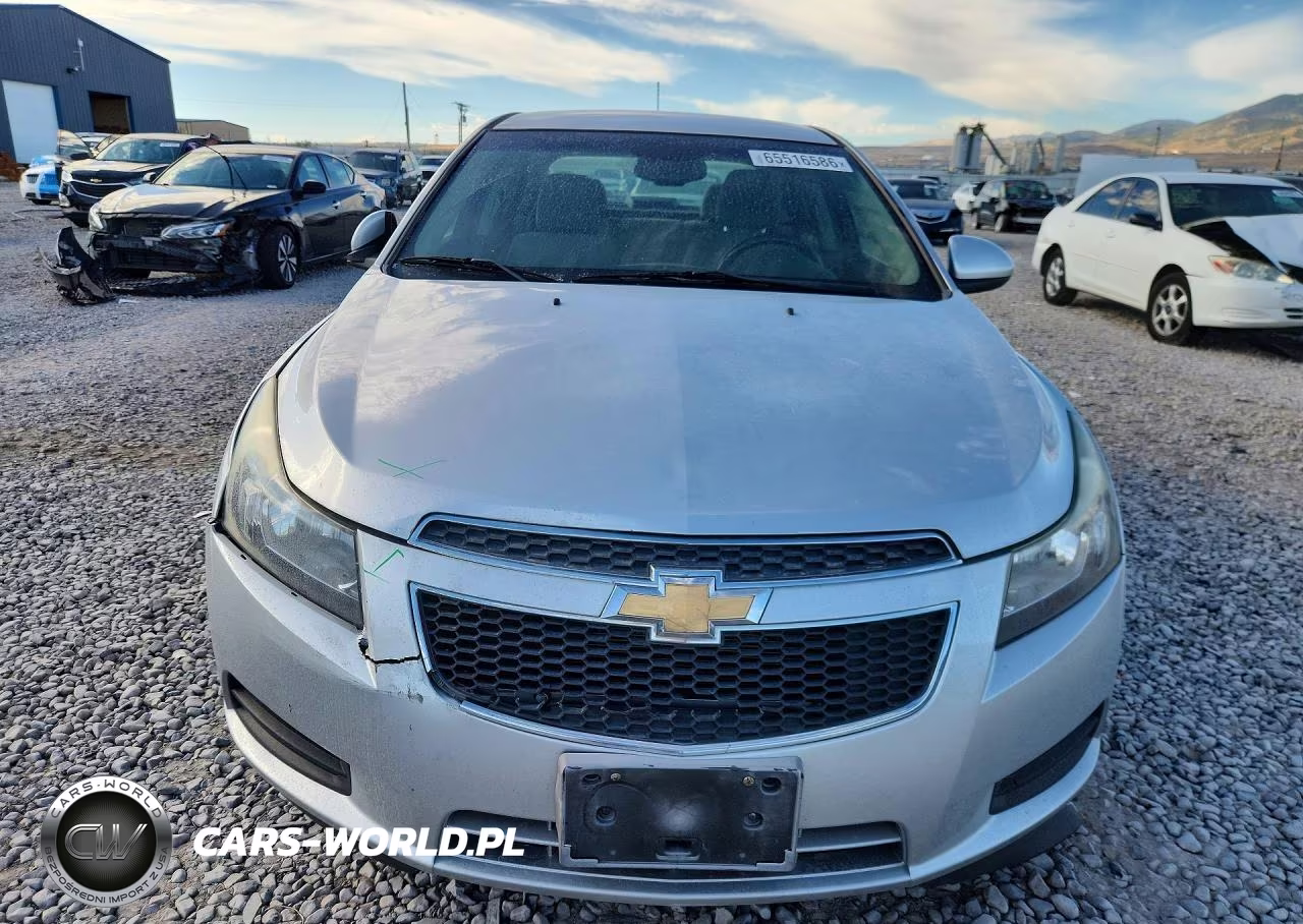 2013 Chevrolet Cruze Lt VIN:1G1PC5SB3D7216240 - 5