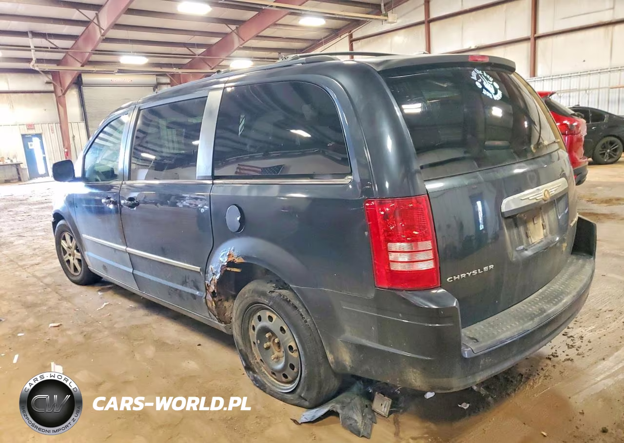 2010 Chrysler Town & Country Touring Plus VIN:2A4RR8D1XAR422809 - 2
