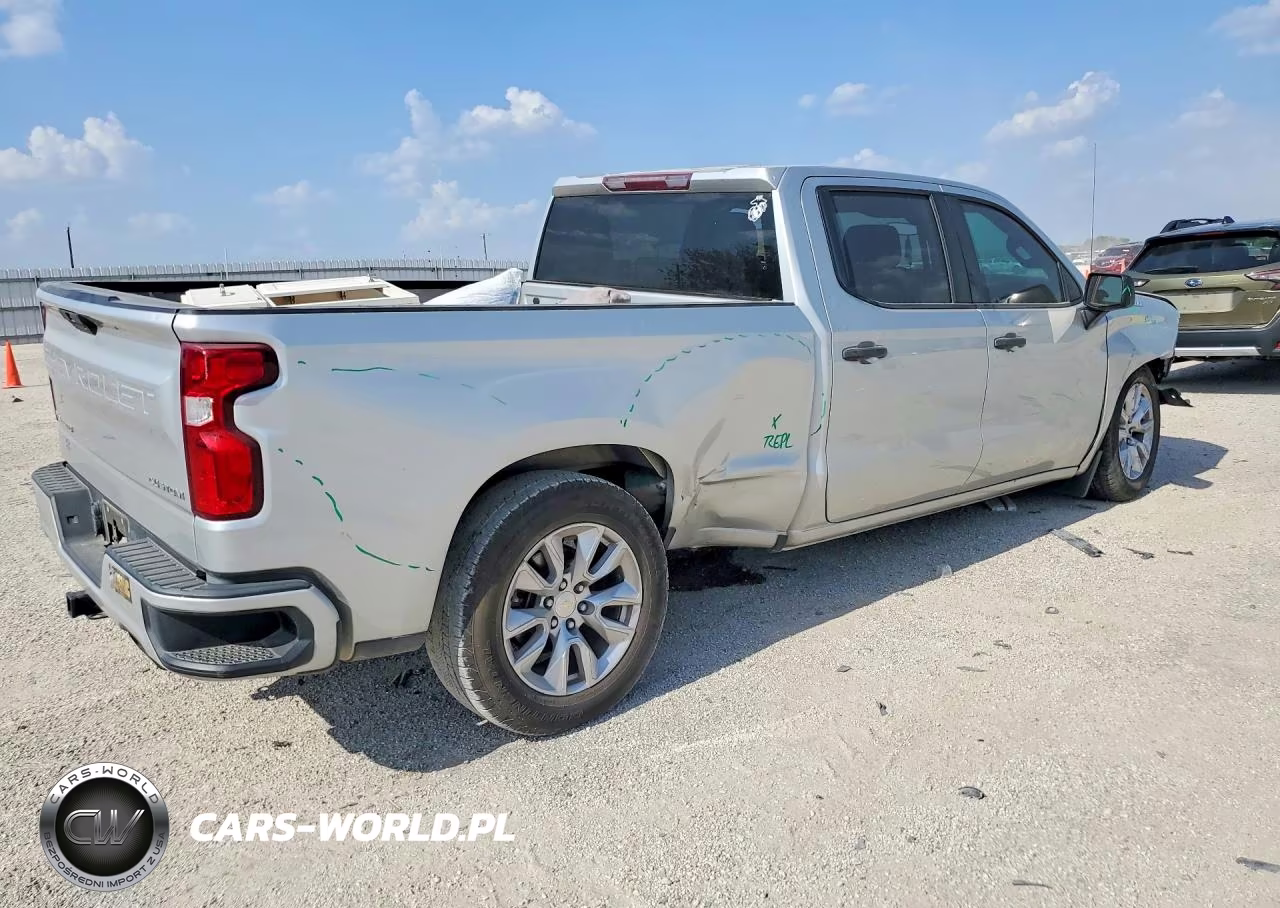 2020 Chevrolet Silverado C1500 Custom VIN:1GCPWBEF1LZ164251 - 3