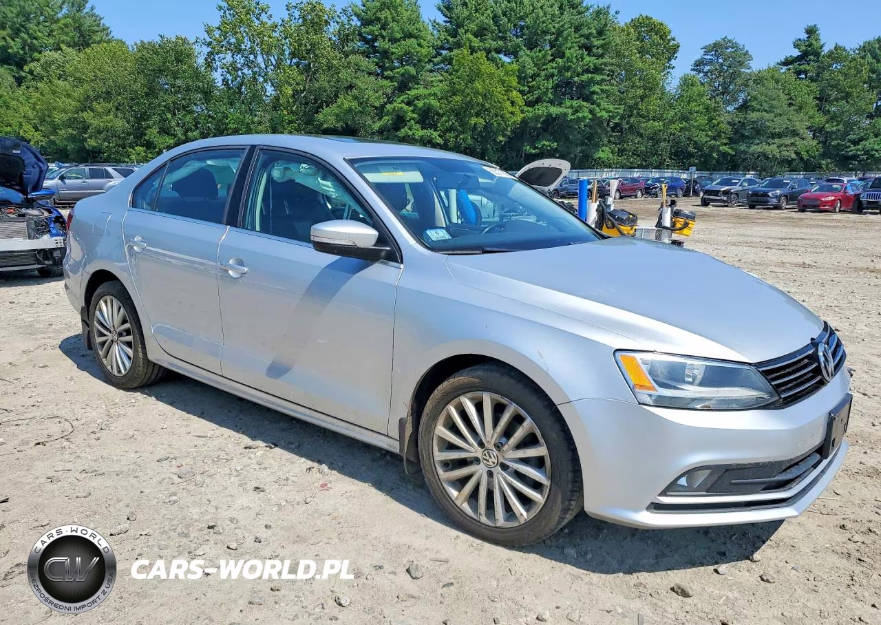 2015 Volkswagen Jetta Se VIN:3VWD17AJ8FM321379 - 4