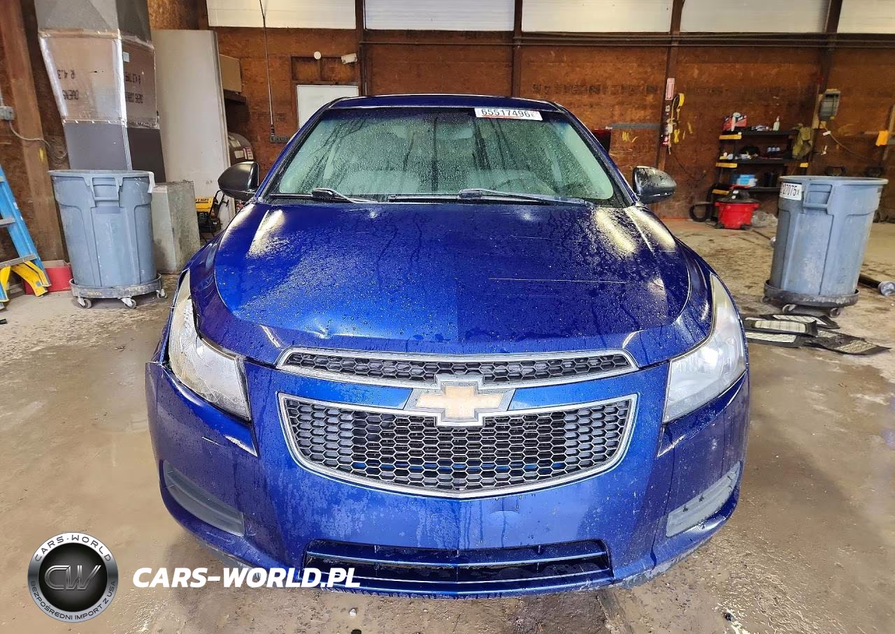 2012 Chevrolet Cruze Ls VIN:1G1PD5SH2C7343075 - 5