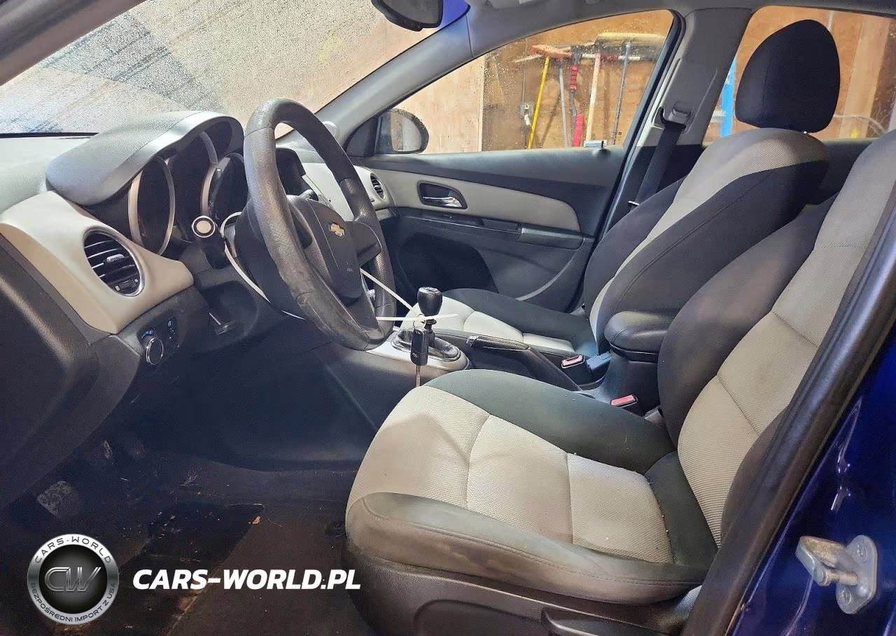 2012 Chevrolet Cruze Ls VIN:1G1PD5SH2C7343075 - 7