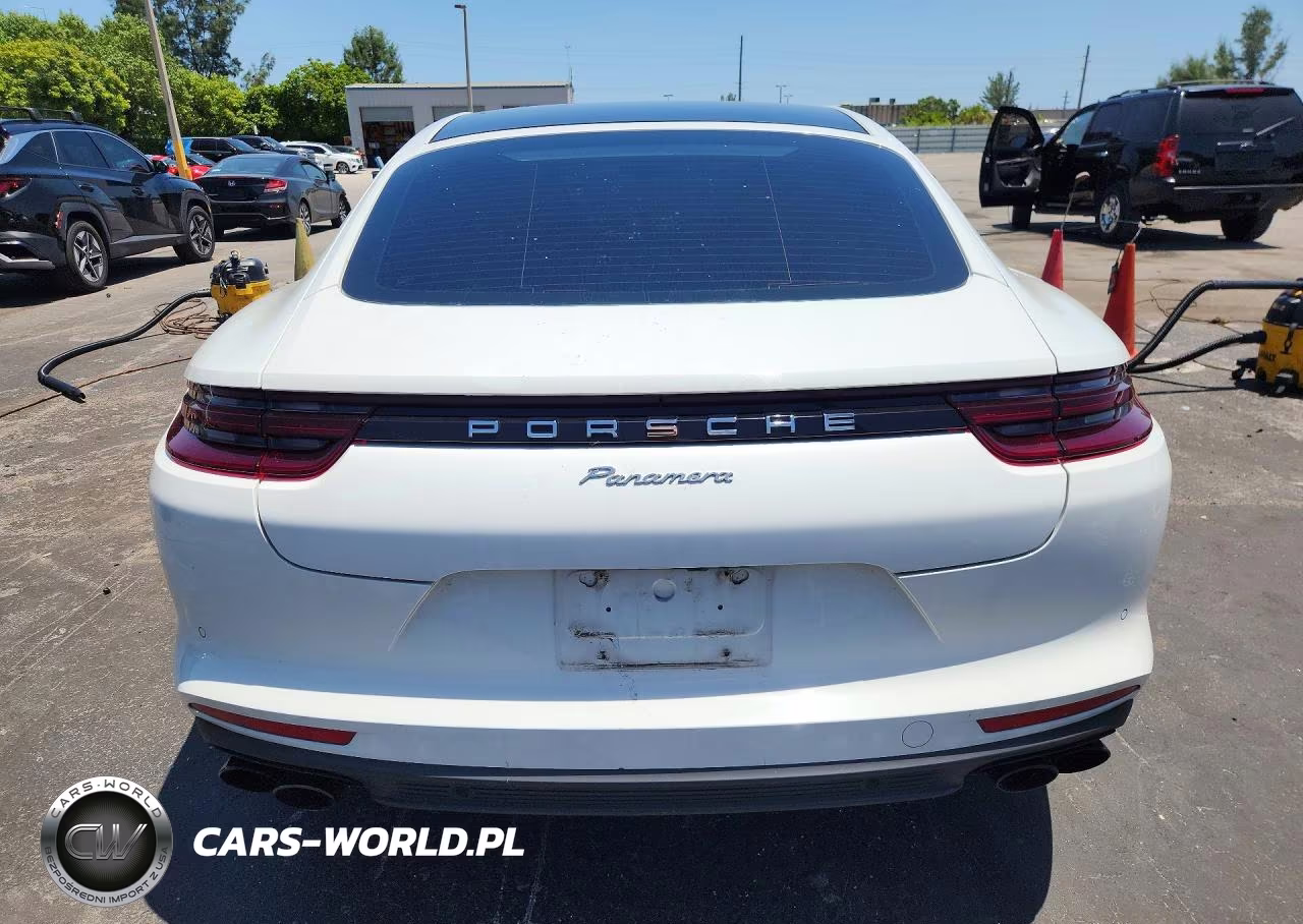 2018 Porsche Panamera 4 VIN:WP0AA2A70JL119319 - 6