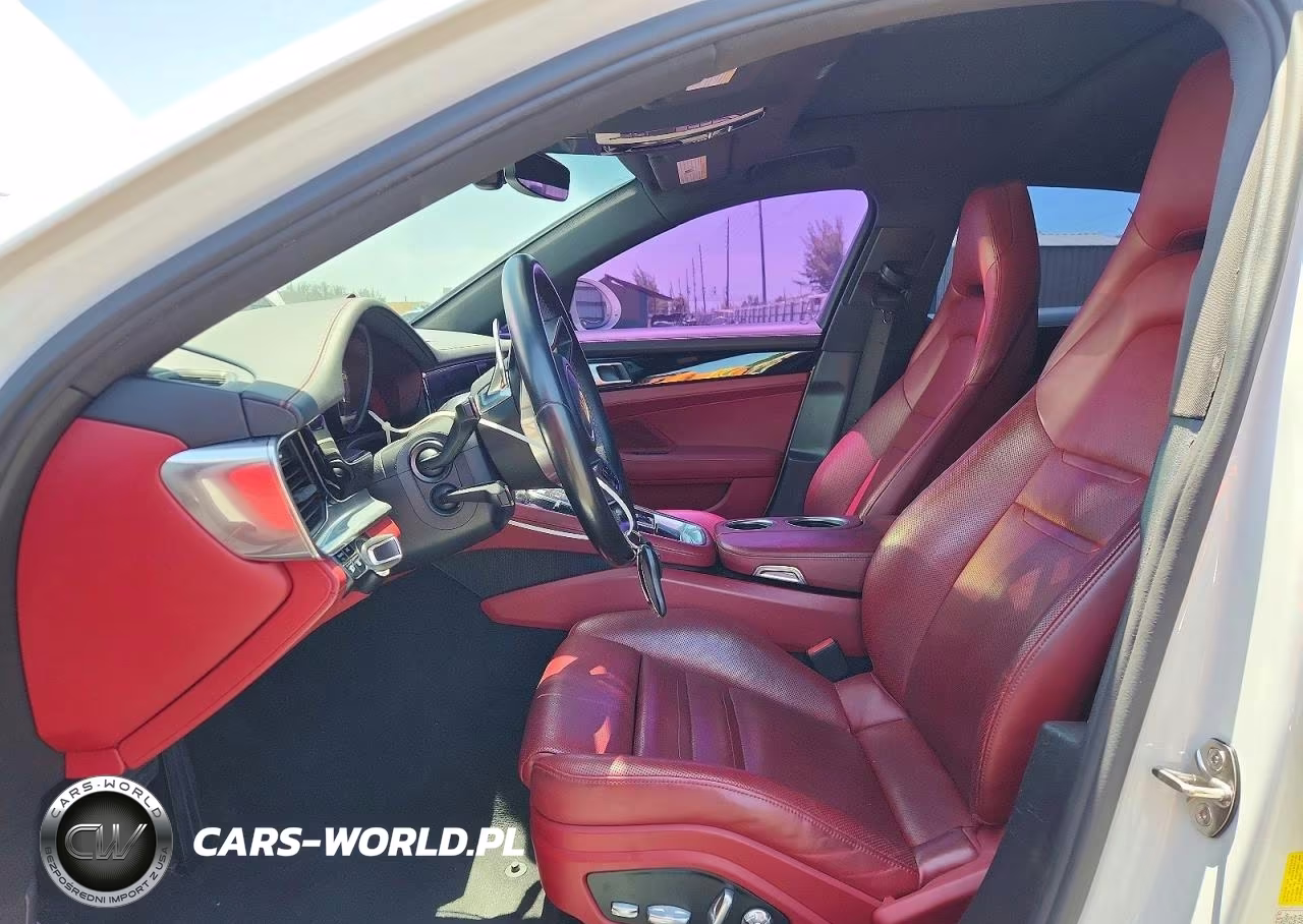 2018 Porsche Panamera 4 VIN:WP0AA2A70JL119319 - 7