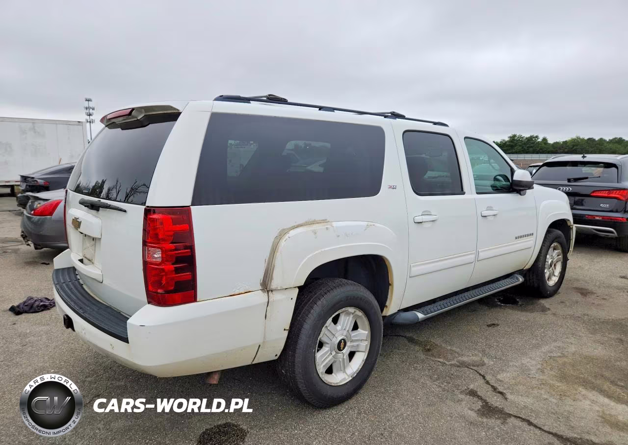2010 Chevrolet Suburban K1500 Lt VIN:1GNUKJE30AR292340 - 3
