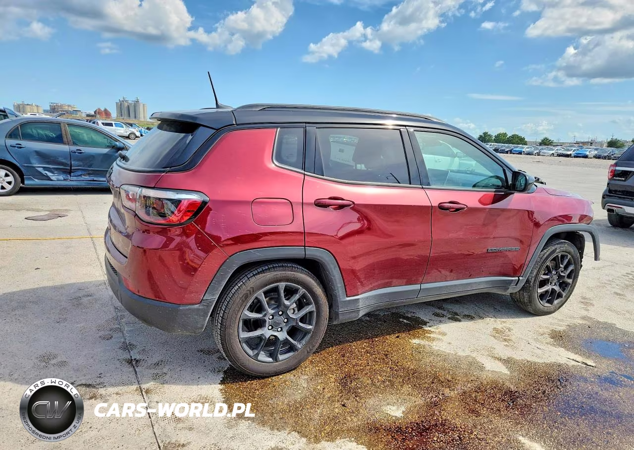 2022 Jeep Compass Latitude VIN:3C4NJCBB2NT187576 - 3